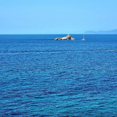 Appartamenti La Terrazza Sulle Ghiaie - Goelba Portoferraio Εξωτερικό φωτογραφία