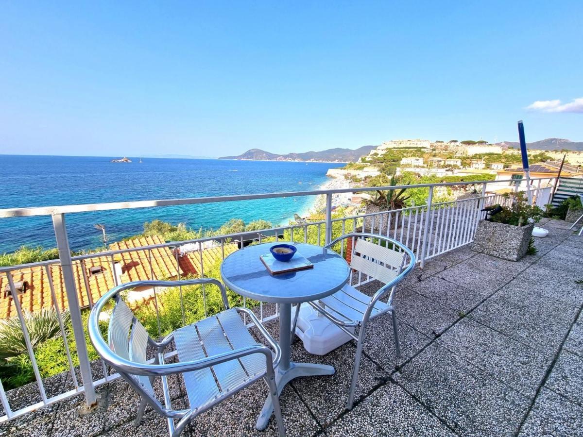 Appartamenti La Terrazza Sulle Ghiaie - Goelba Portoferraio Εξωτερικό φωτογραφία